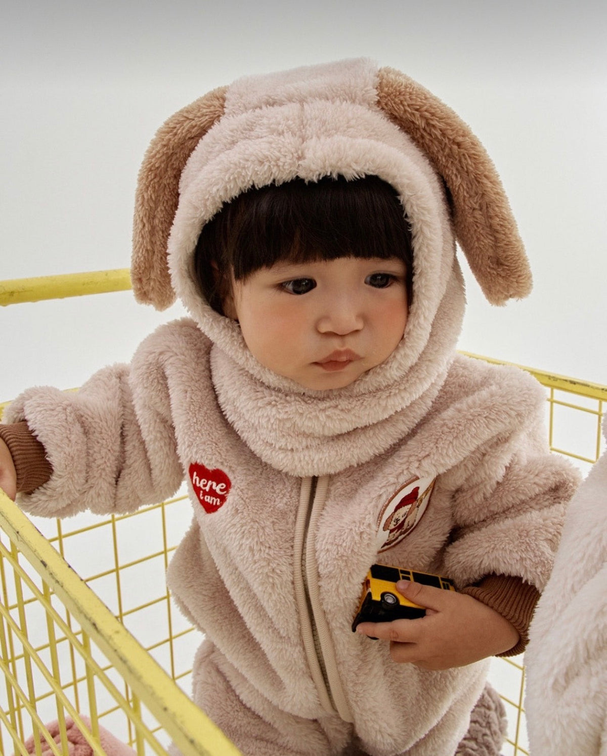 Kinder Friends Suit