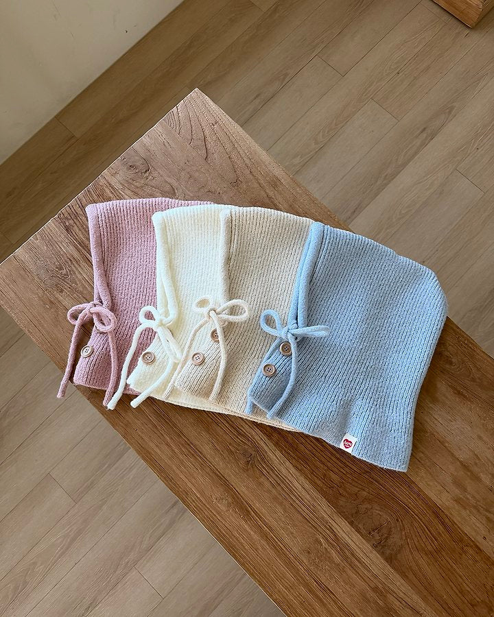 Hug knit balaclava