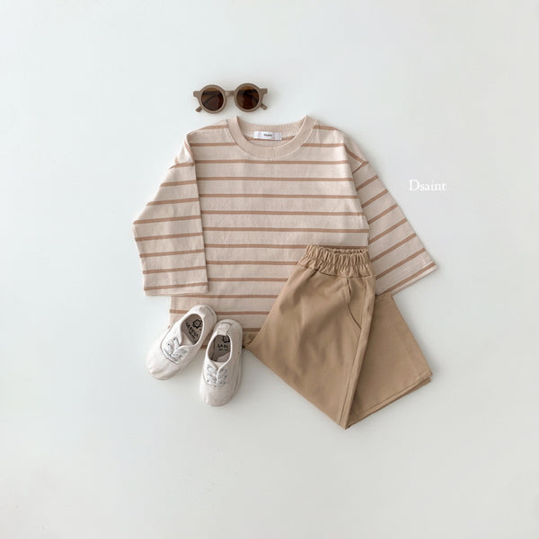Sweatshirt + Tee