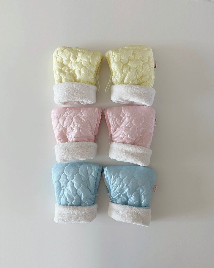 Candy kickboard warmer